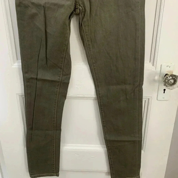 High Rise Carmar Green Denim Jeans - skinny - Picture 5 of 8